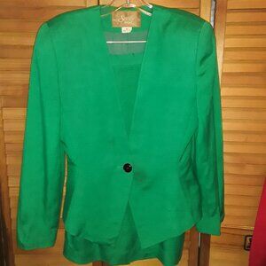 Vintage Saville sz 6 Green Peplum Style 1 Button Jacket and Skirt Set